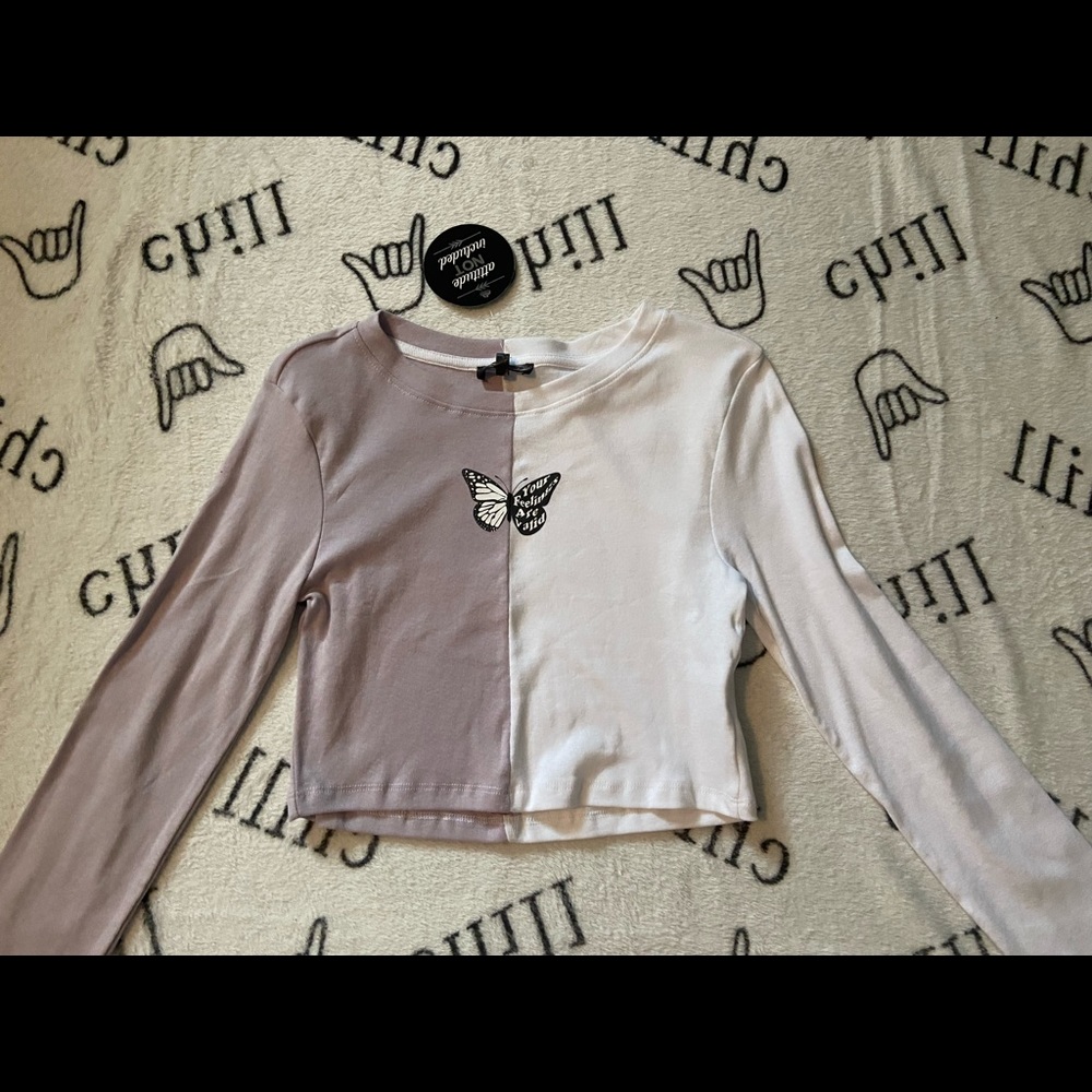 Two toned butterfly long sleeve